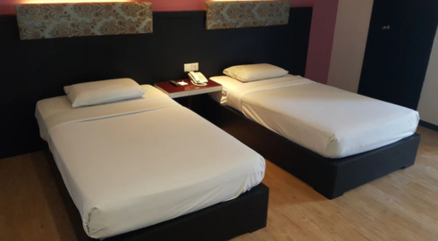 red rock hotel penang