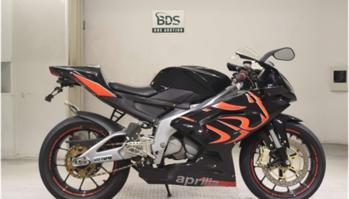 мотоцикл Aprilia